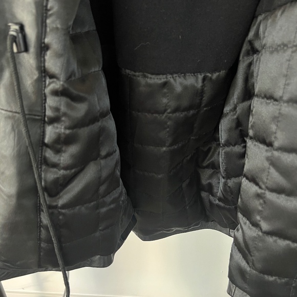 Perfect condition cinched waist black Leather coat 90s 2000s - Picture 6 of 6